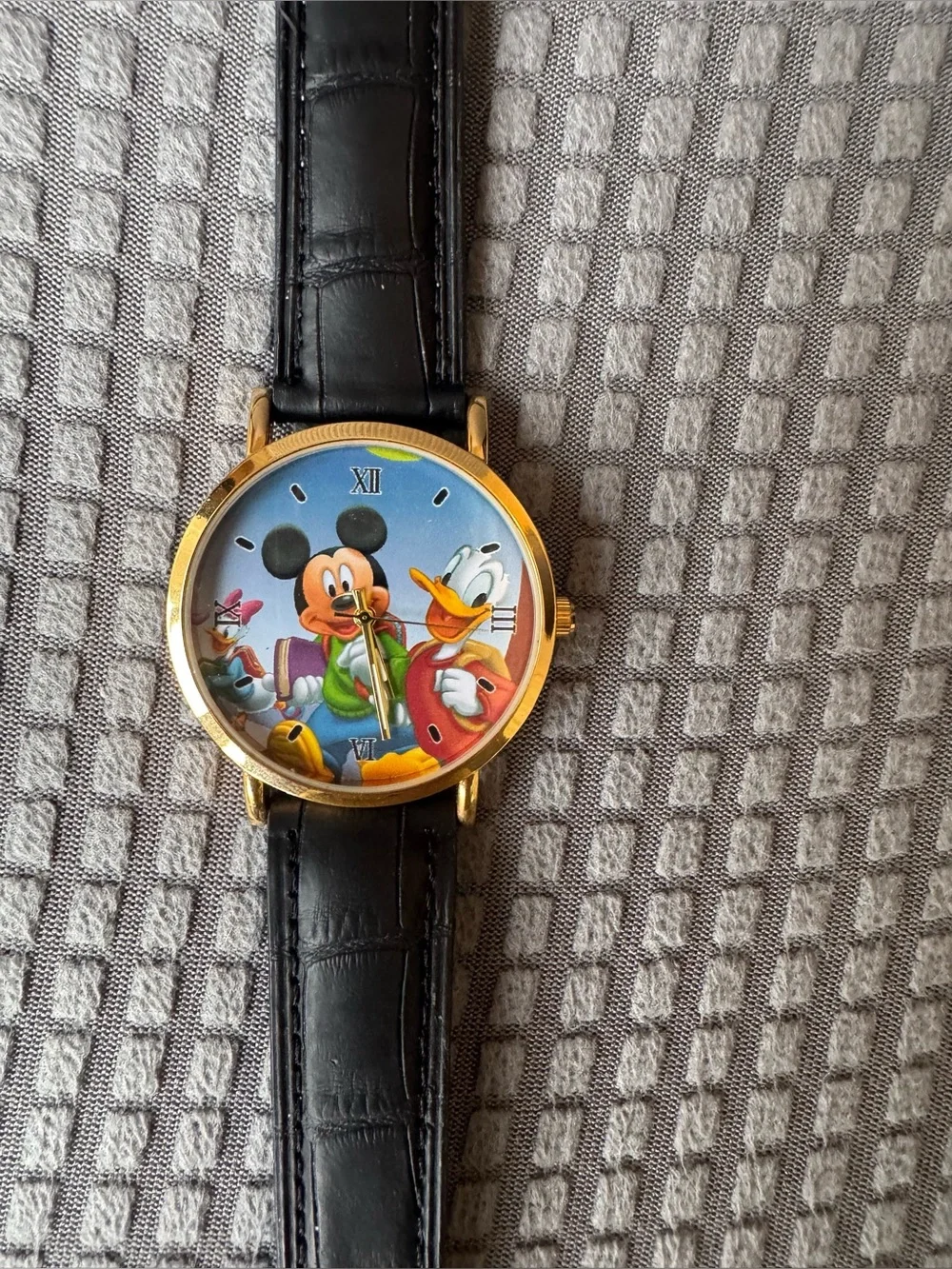 Vintage Disney Mickey Donald Daisy Watch Gold Tone Black Genuine Leather Band